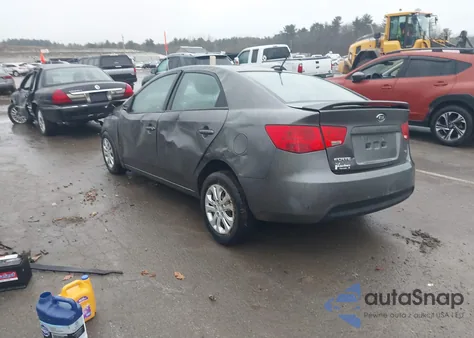 2013 Kia Forte Ex z USA, uszkodzony, nr VIN KNAFU4A20D5722547